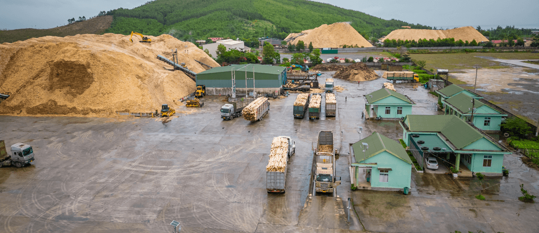 Materials woodchips and Plantation